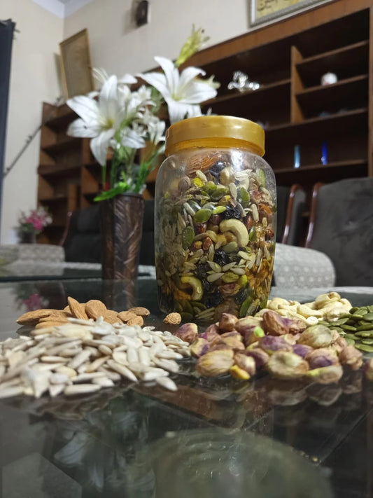 Premium quality pistachio without shell